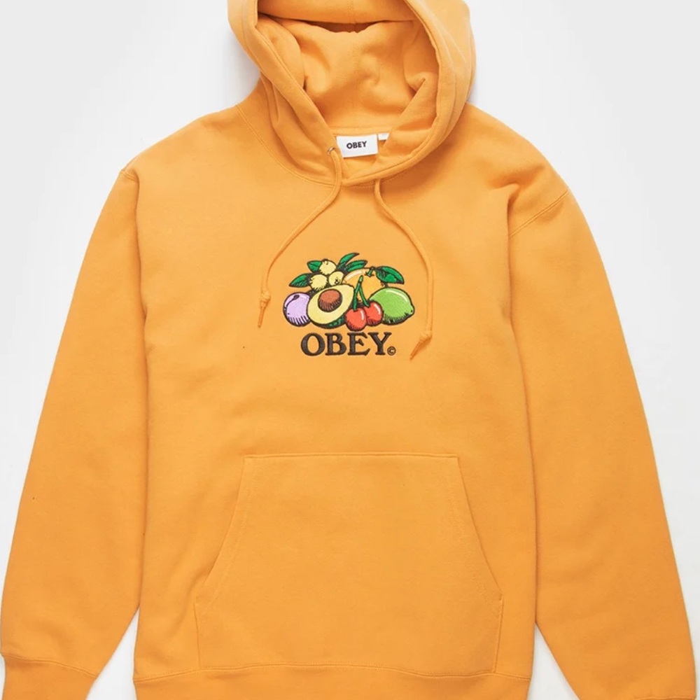 OBEY orange Sweatshirt hoodie. Good condition. Fruit embroidery